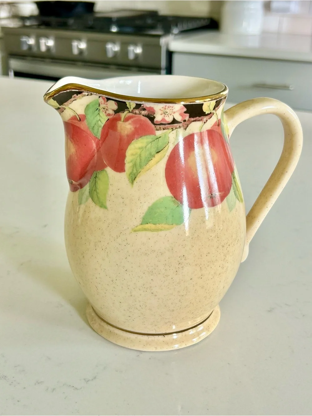 Ceramica Yapacunchi Pitcher with gold rim~product of Ecuador